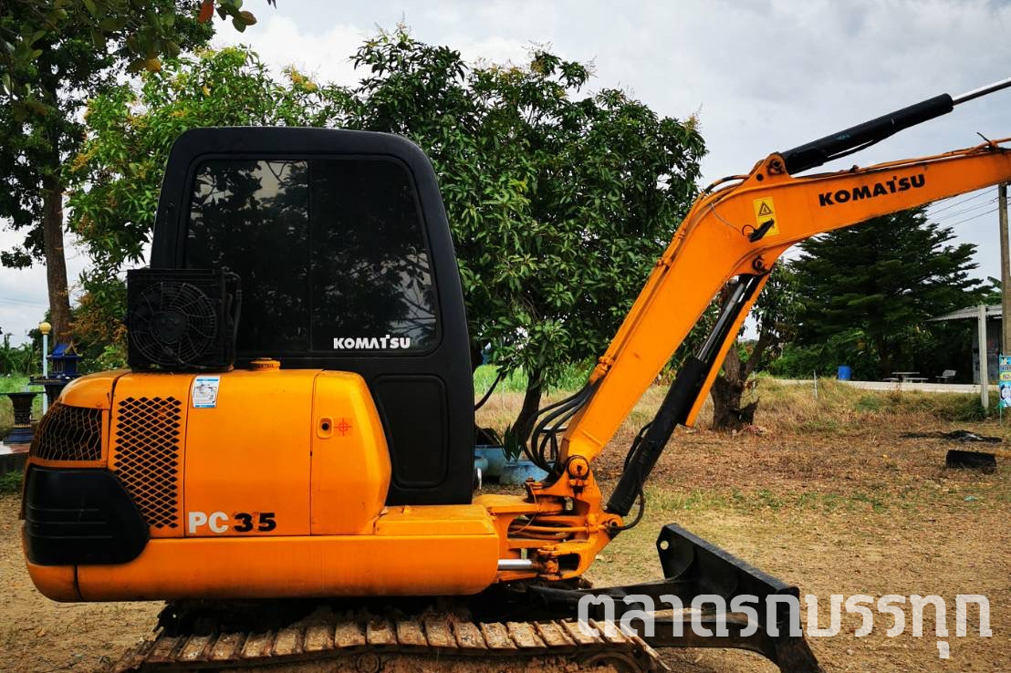 อื่นๆ - รถแบคโฮ Backhoe KOMATSU PC30 -7   BACKHOE 